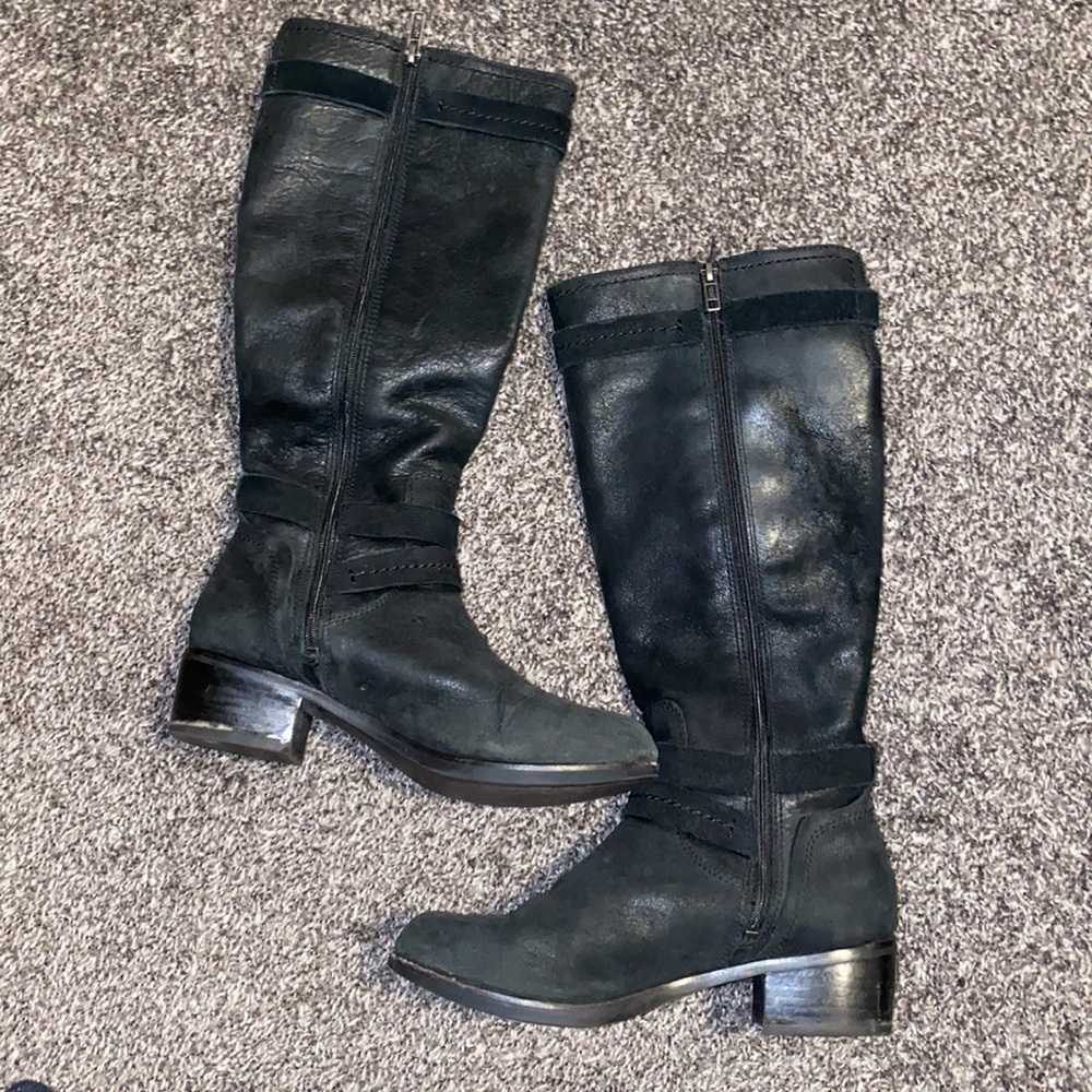 UGG Riding Boots - Picture 2 of 7